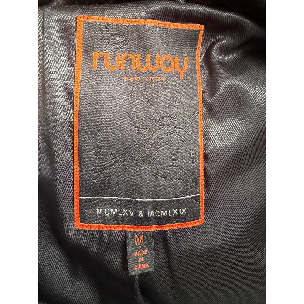 Women's Runway New York Black Belted Long Trench Coat Jacket Size Medium - Picture 4 of 7